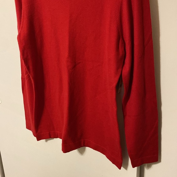 NWT Zac & Rachel Round Neck Lightweight Sweater in Red - Picture 5 of 10